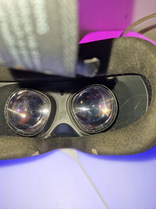 Oculus quest 2 258gb + oryginalna opaska ładująca