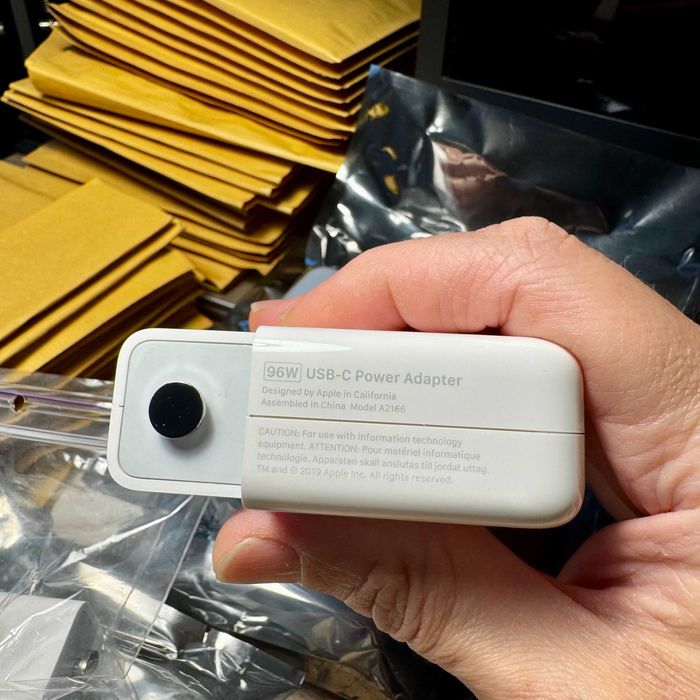 Зарядний пристрій Apple USB-C Power Adapter