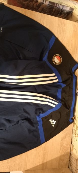 Спортивна кофта adidas