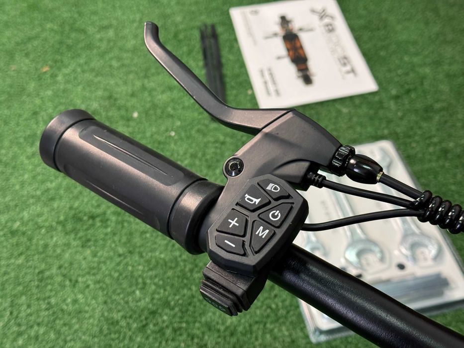 Електросамокат потужний чорний  XBOOST OO5 GEN1 (1500 Вт, 20А*год) X