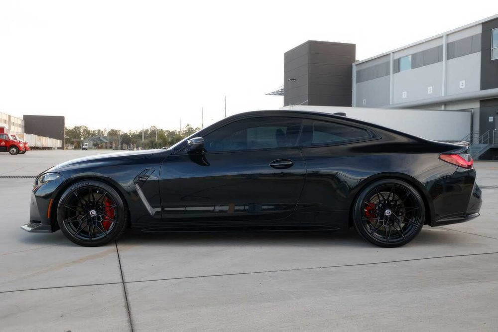 BMW M4 Competition      2022