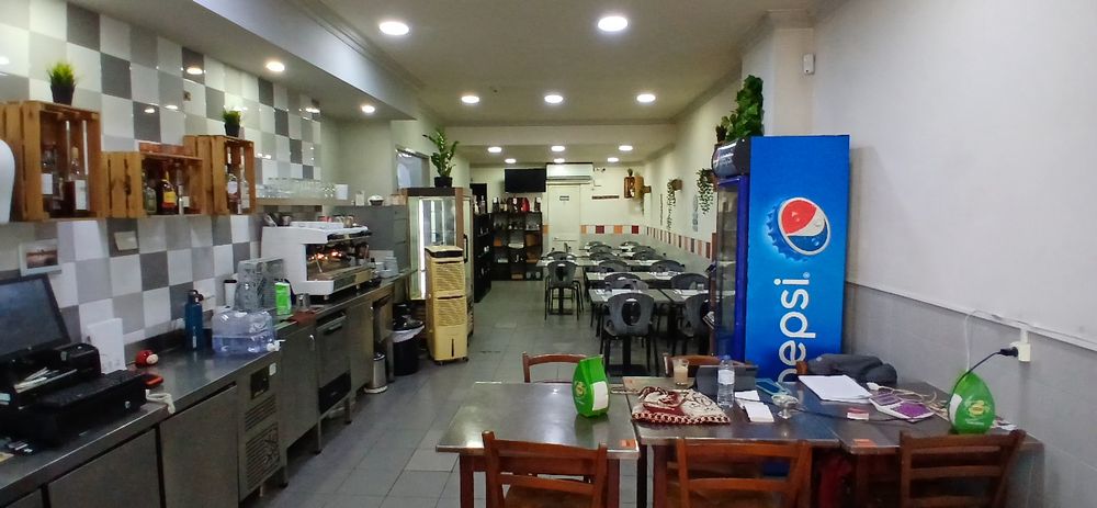 Trespasse Restaurante Churrasqueira em Seixal