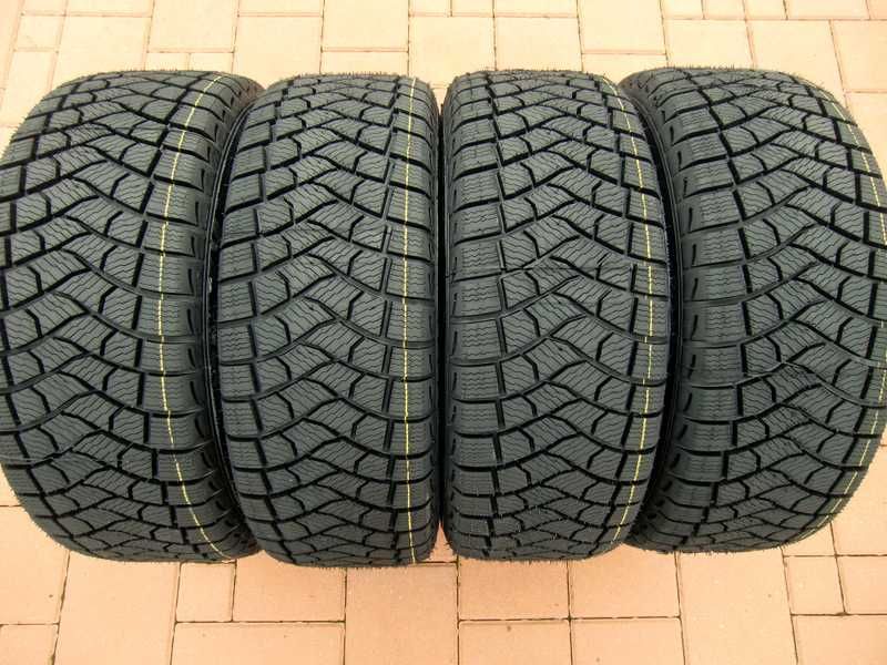 Opony zimowe nowe 4x225/50R17 bieżnikowane WZÓR MICHELIN