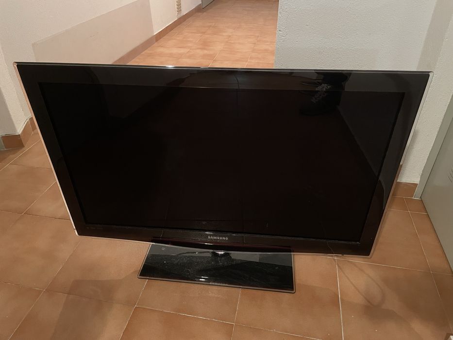 TV Samsung LE40B651T3W - Para peças