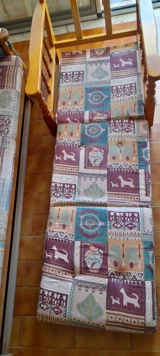 Conjunto sala: moveis e sofá cama - Armação de Pera