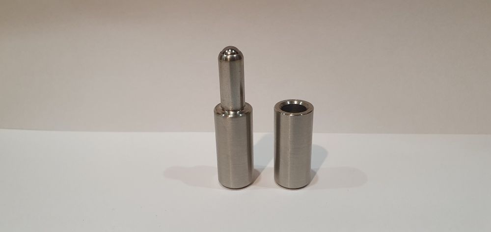 Zawias toczony fi 16 nierdzewny