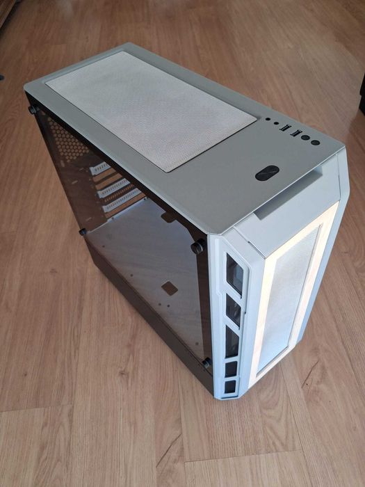 Caixa para PC Phanteks Modificada