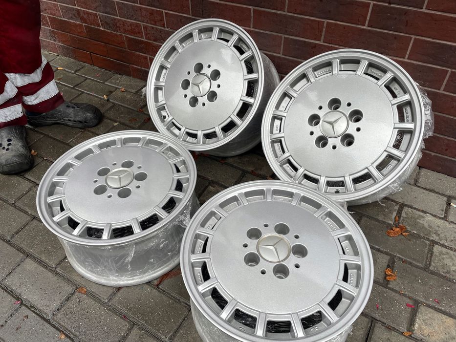 alu felgi mercedes 15 gullideckel 7j et44 w124 oryginał