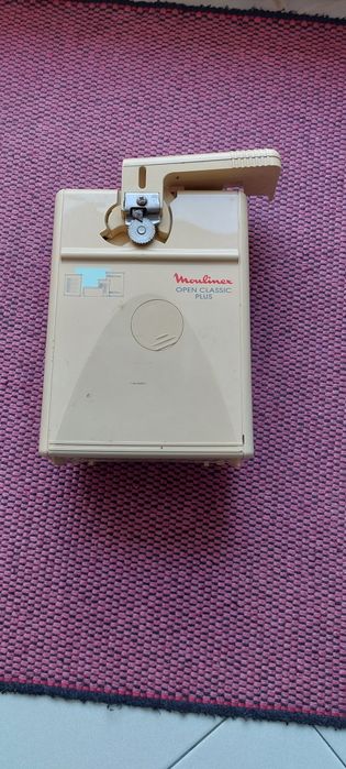 Abre latas Moulinex elétrico