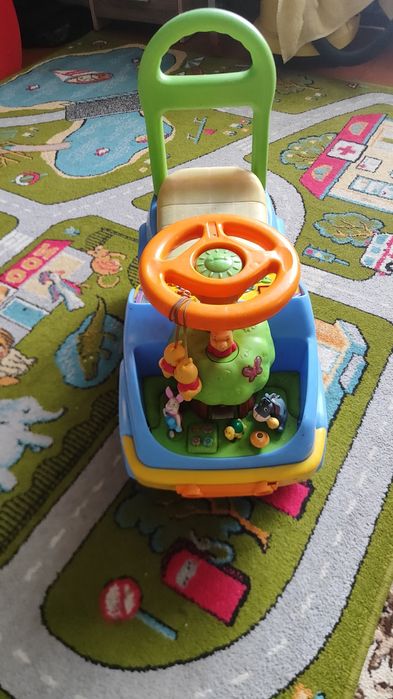 Машинка толокар машина