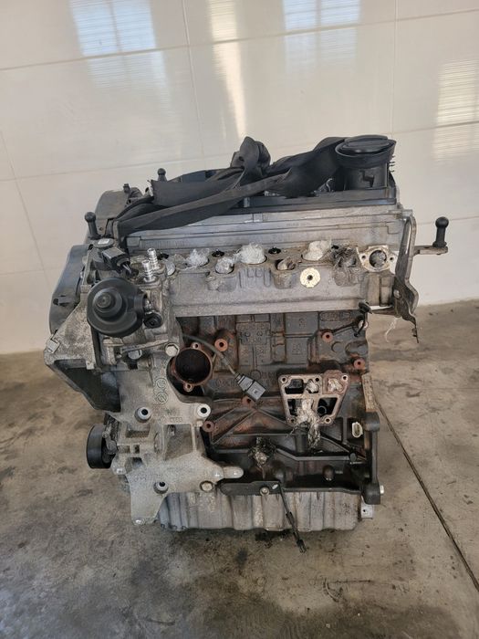 Двигун об'ємом 2.0 tdi (CFH)Volkswagen Touran