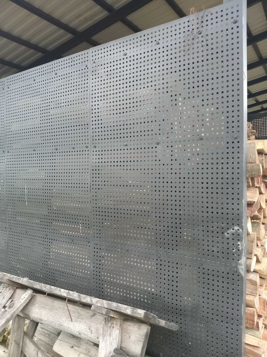 Перфорований лист