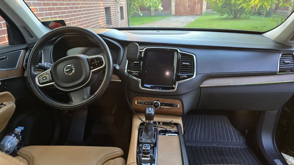 Volvo XC90 2.0 дизель автомат