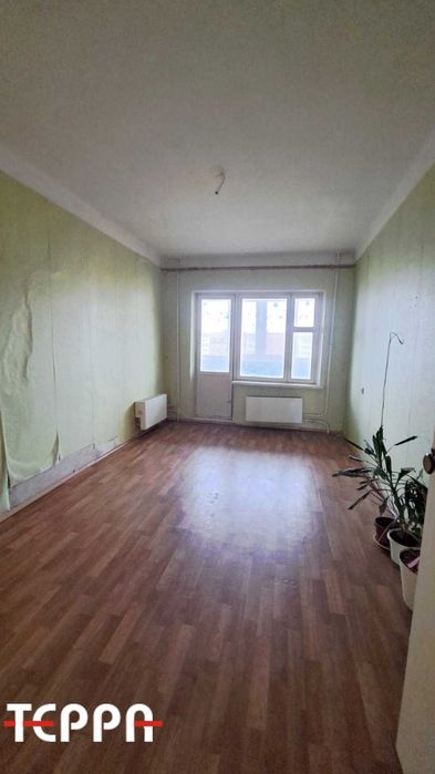 Продаж 3-кімнатної квартир на Пісках вул. Нагнибіди