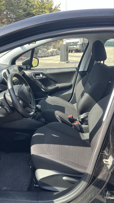 Peugeot 208 1.0 VTI  Style — photo 5