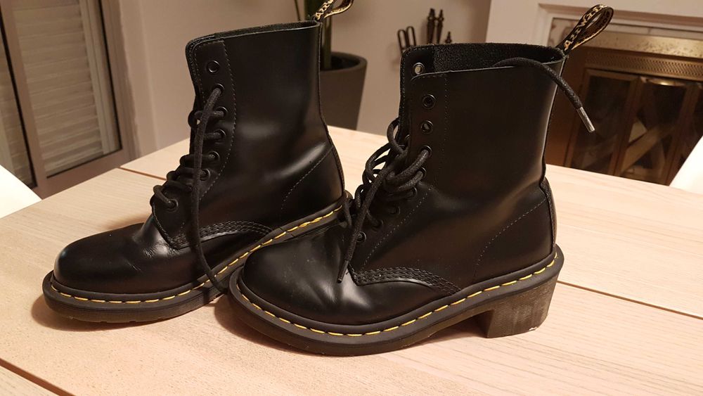Bota de couro Dr. Martens
