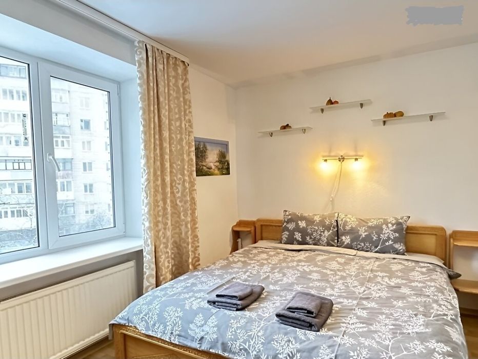 Вишенька. Вишенка. Космонавтів. Парк Дружби народів. 2к Квартира Затиш