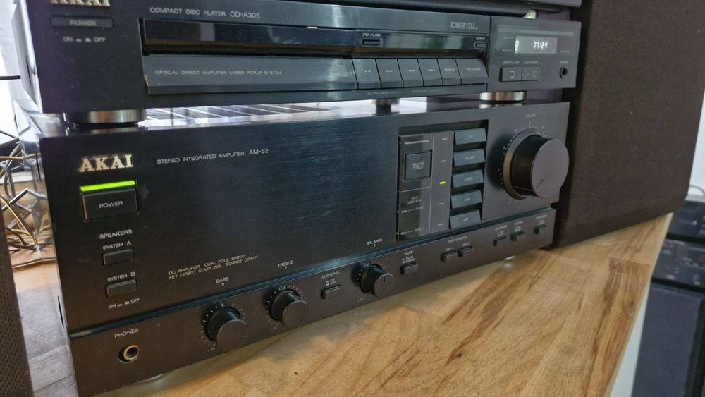 Zestaw stereo Akai