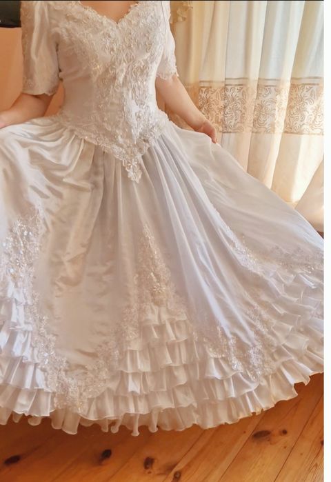 Платье для невесты. Очень красивое.