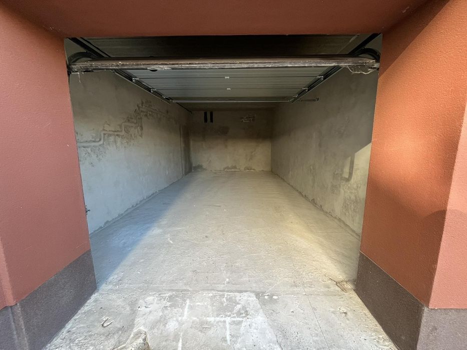 Продам гараж в Опришівській Слободі.Власник.