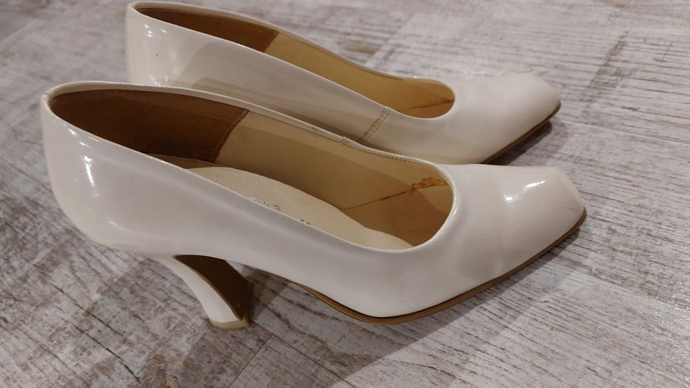 Buty szpilki, na słupku, eleganckie ślub białe / ecru r35