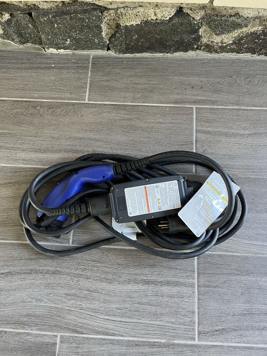 Оригінальна зарядка на Mazda Cx-70 Premium 2025