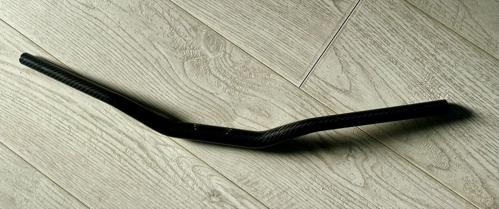 Продажа карбонового руля ! Надійний та якісний !