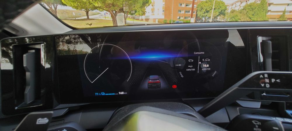 Renault Megane E-Tech EV40 2023 – 15.100 km