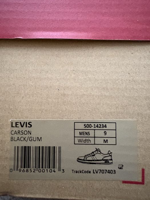 Оригінальні кросівки Levi's — zdjęcie 3