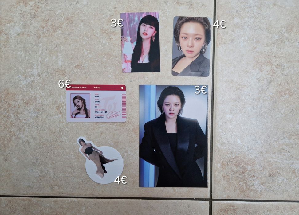 Photocards e posters das Twice