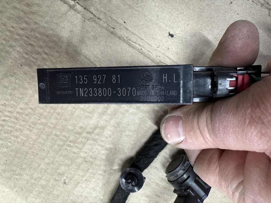 Проводка с парктрониками заднего бампера Chevrolet Bolt EUV 2023