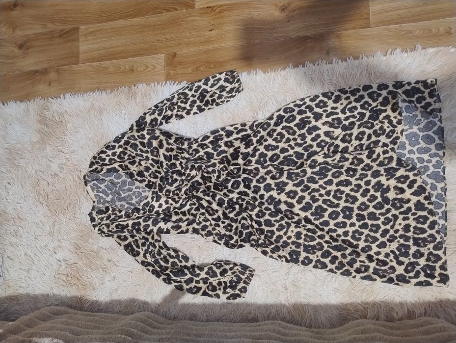 Сукня міді леопардовий принт