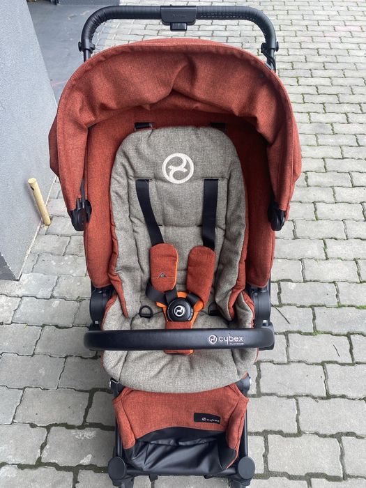 Прогулянковий візок Cybex Priam Lux