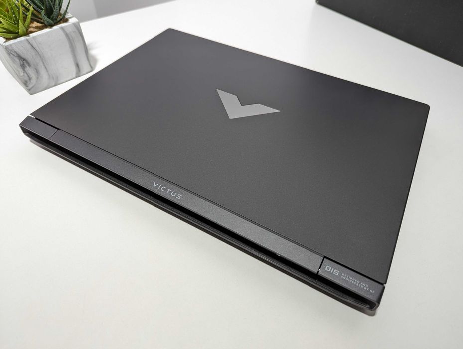 LAPTOP GAMINGOWY HP Victus 15 RTX 3050 Ti Ryzen 5 5600H 144hz