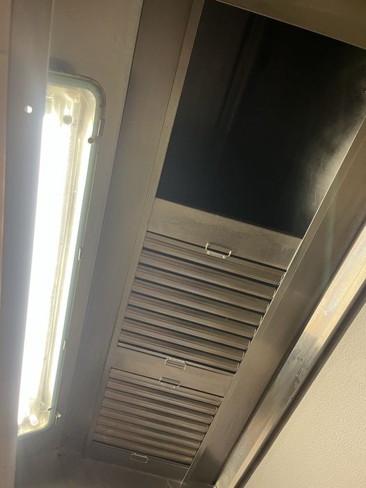 Vendo exaustor novo