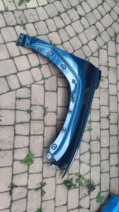 BŁOTNIK PRAWY przód Hyundai Tucson IV  20r