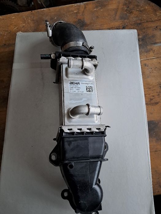 Радіатор інтеркулера VW Polo 1.4tdi 2009-2016 04B145749K