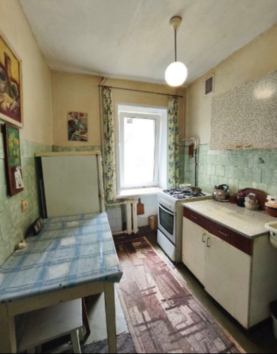 Продам 1кім.кв.вул.Левка Лук'яненка