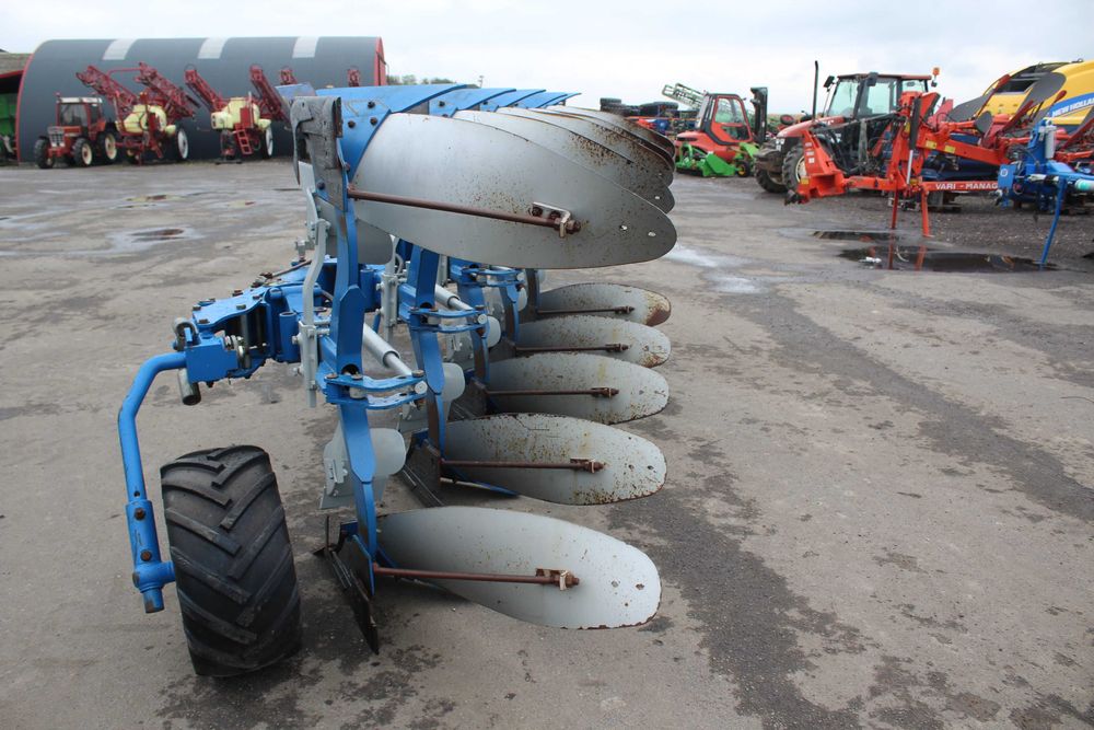 Pług Overum CX 5 skibowy obrotowy kuhn kverneland