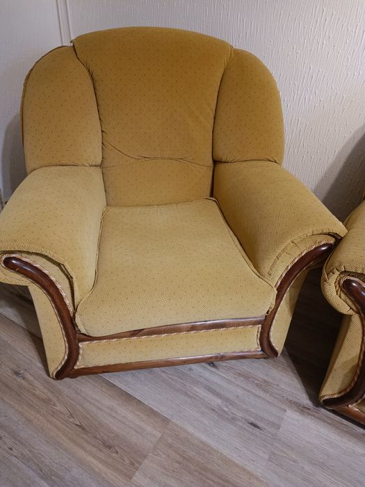 Conjunto de três sofás