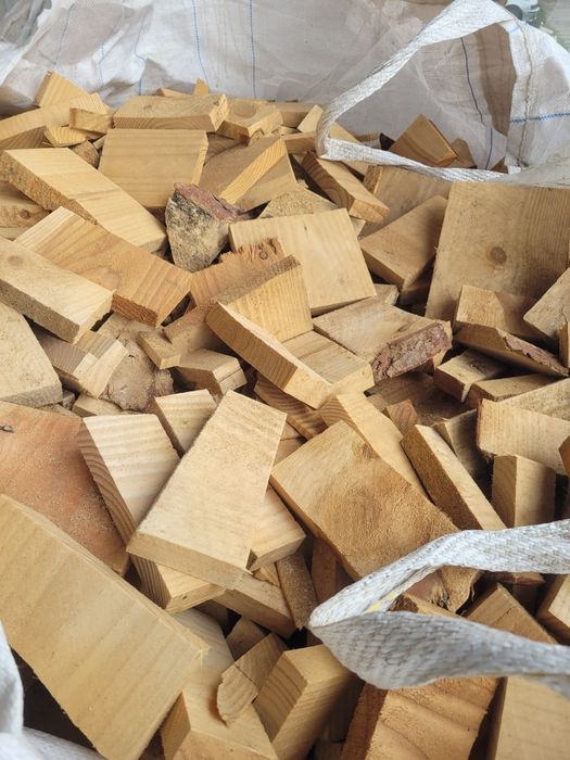 Klepki, zrzynki tartaczne drobne, drewno opałowe