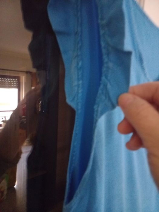 T shirt em azul  L  em algodão  super confortável