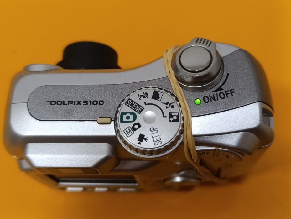Aparat cyfrowy kompaktowy Nikon Coolpix 3100, na baterie AA, 99% OK