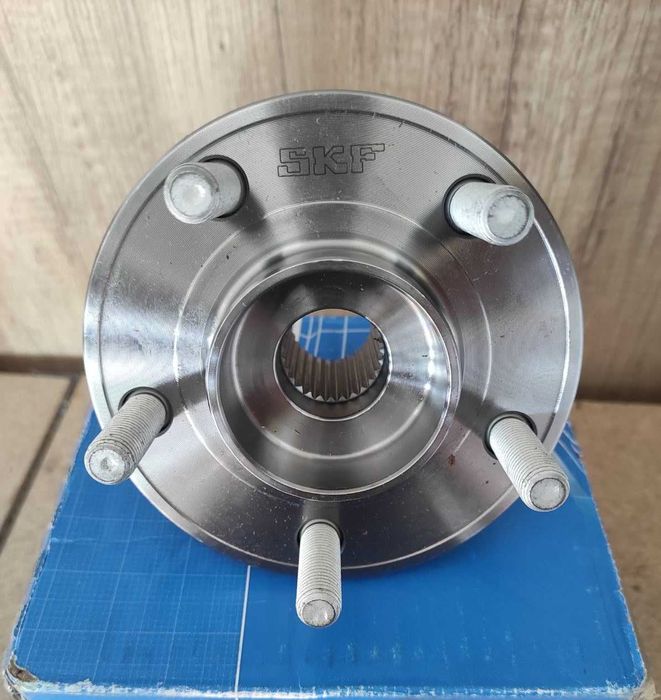 Ступиця передня/задня AWD Ford Fusion Lincoln MKZ