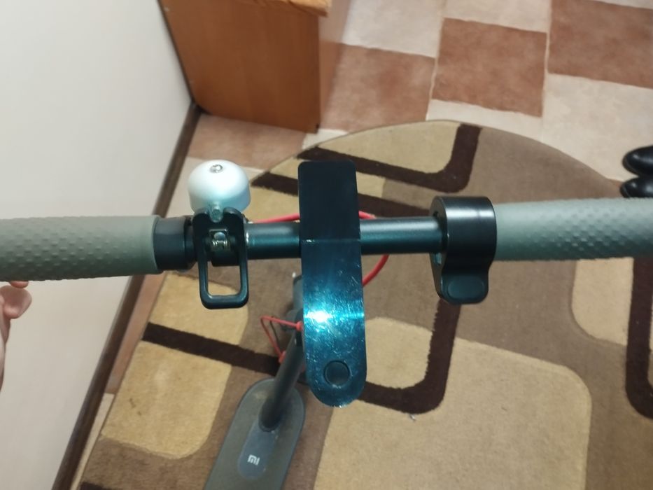 Електро самокат mi.com