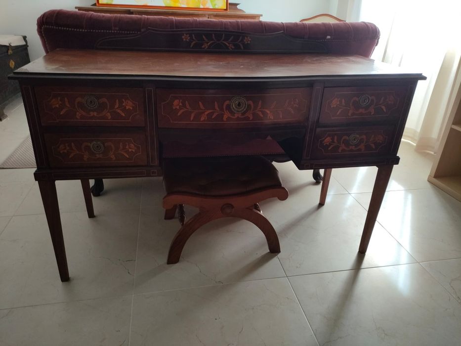 Toucador, aparador, secretária estilo inglês
