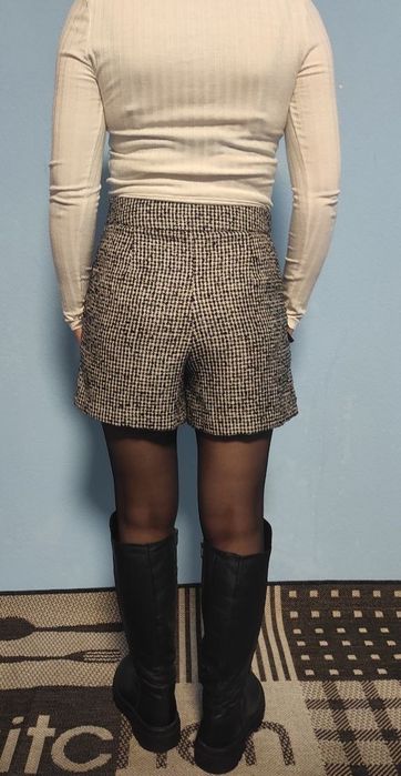 Теплі шорти італійського бренду Imperial, розмір S/M