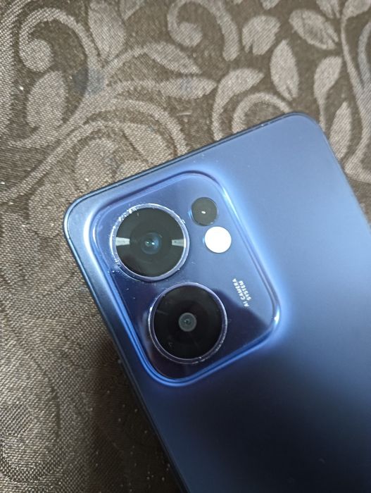 Troco OPPO Reno13 f 5g 256gb