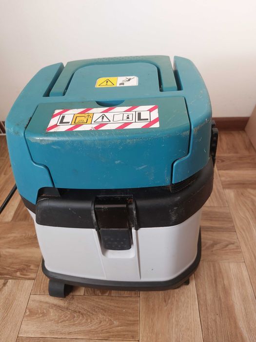 Makita odkurzacz vc1310L