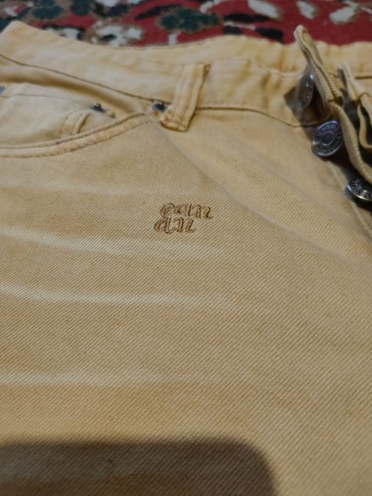 Продам джинсы"DSQUARED"